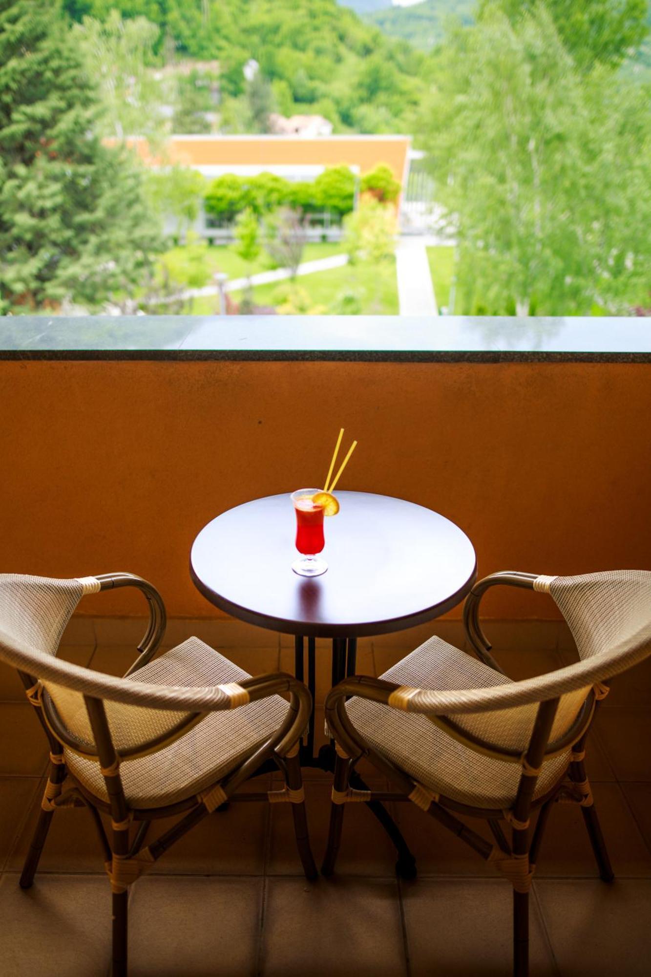 Garden Hotel